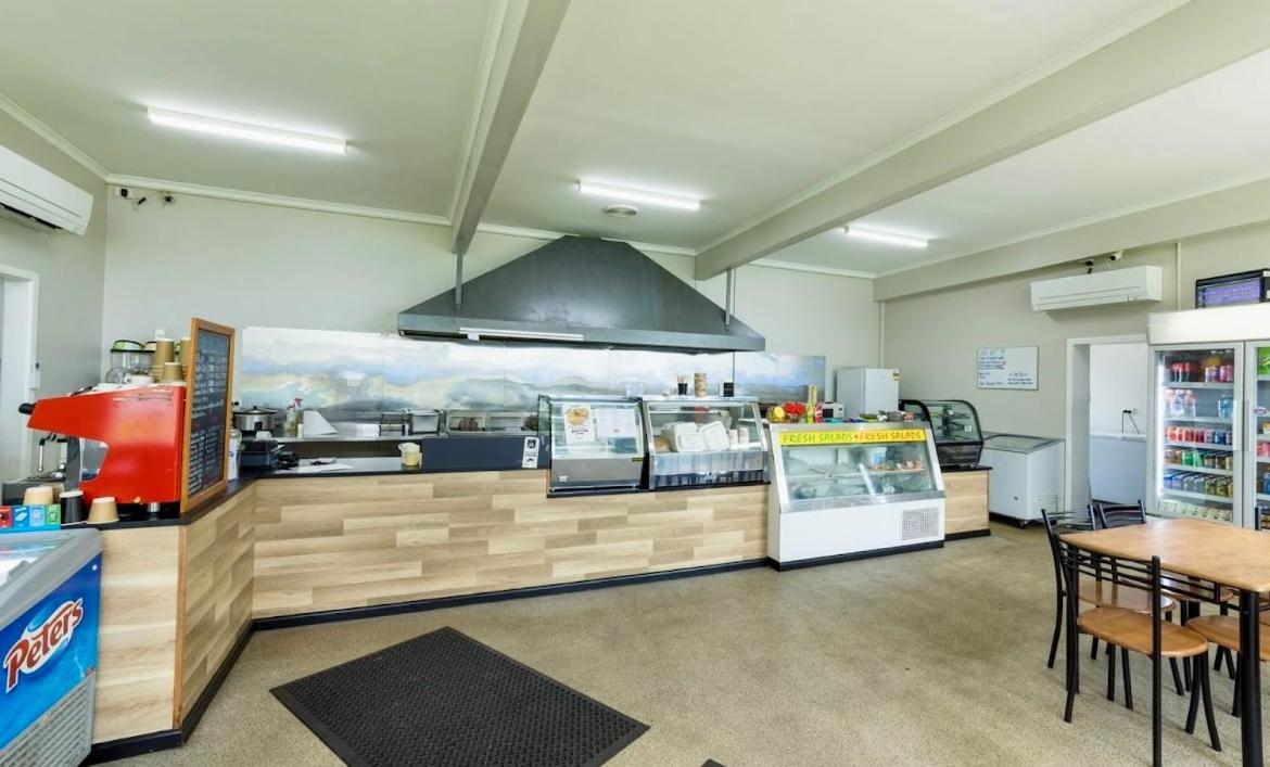 Millicent Lakeside Caravan Park Hotel Exterior photo