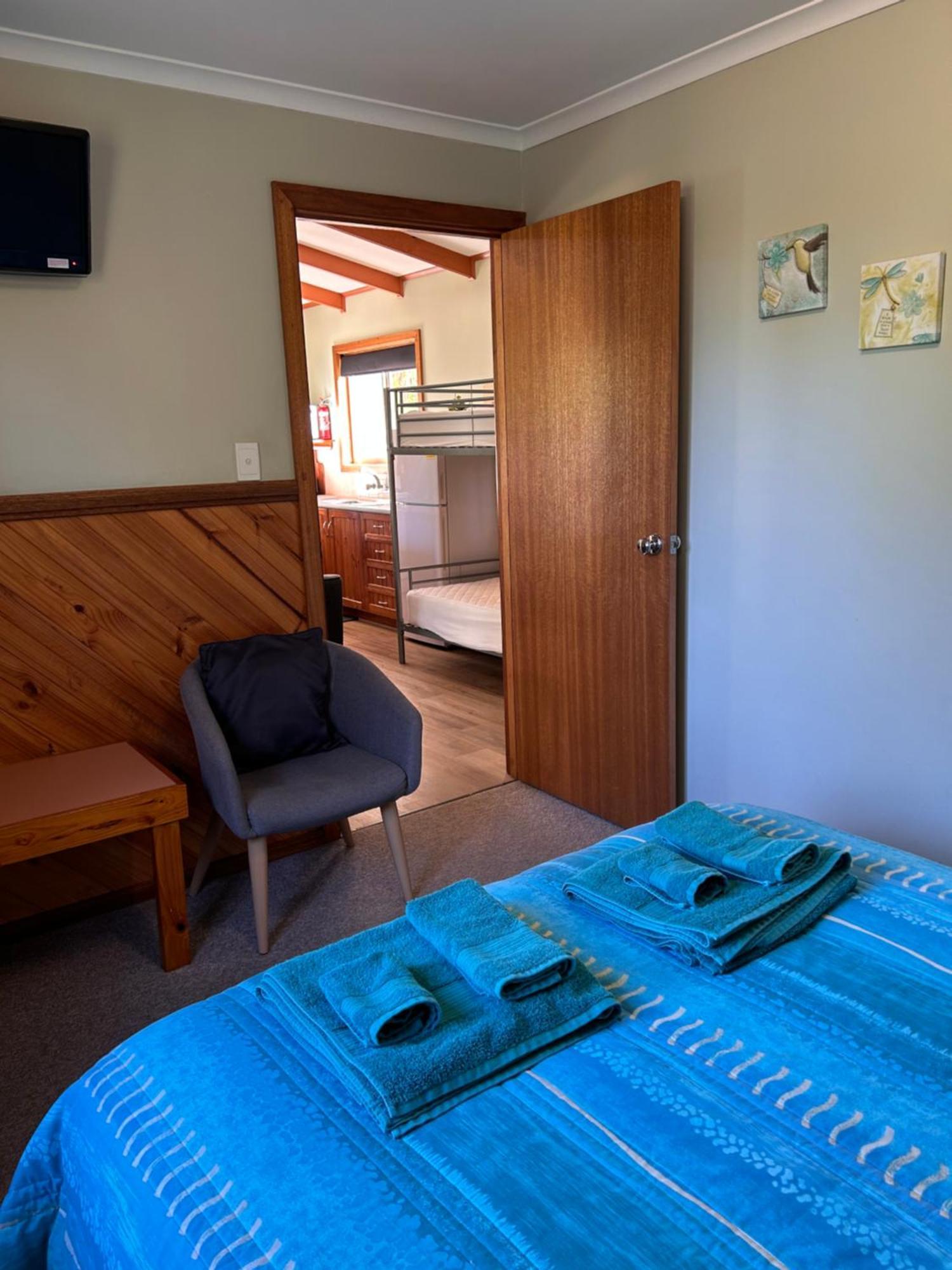 Millicent Lakeside Caravan Park Hotel Exterior photo